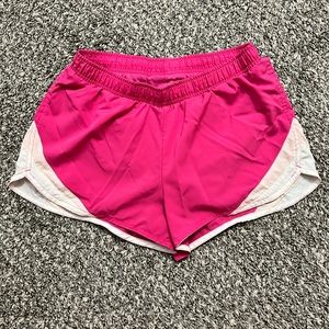 Old Navy Activewear women’s active shorts